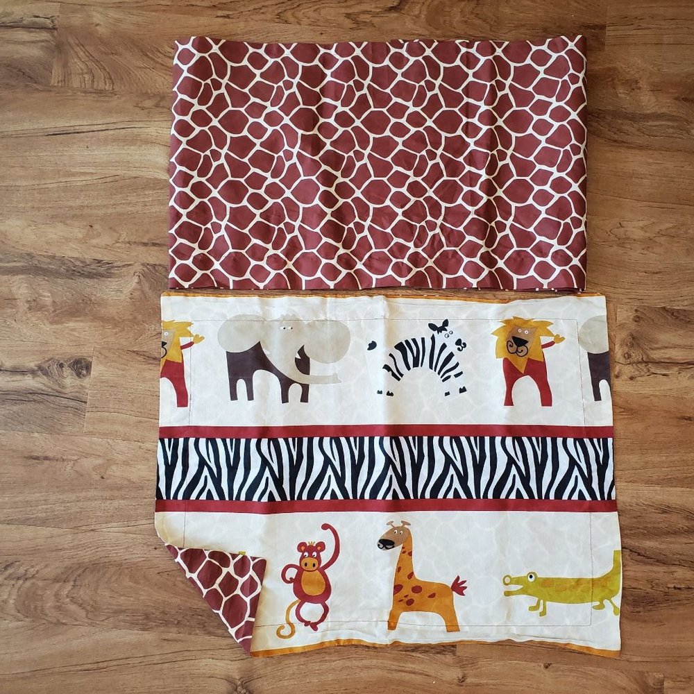 Safari Animals Pillow Sham and Valence, PDK Worldwide Enterprises, Zebra Giraffe